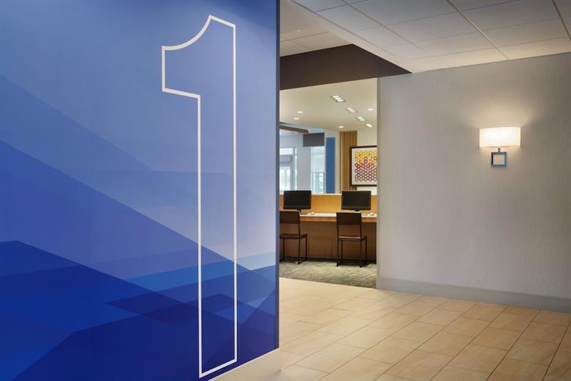 Holiday Inn Express & Suites - Painesville - Concord By Ihg Екстериор снимка